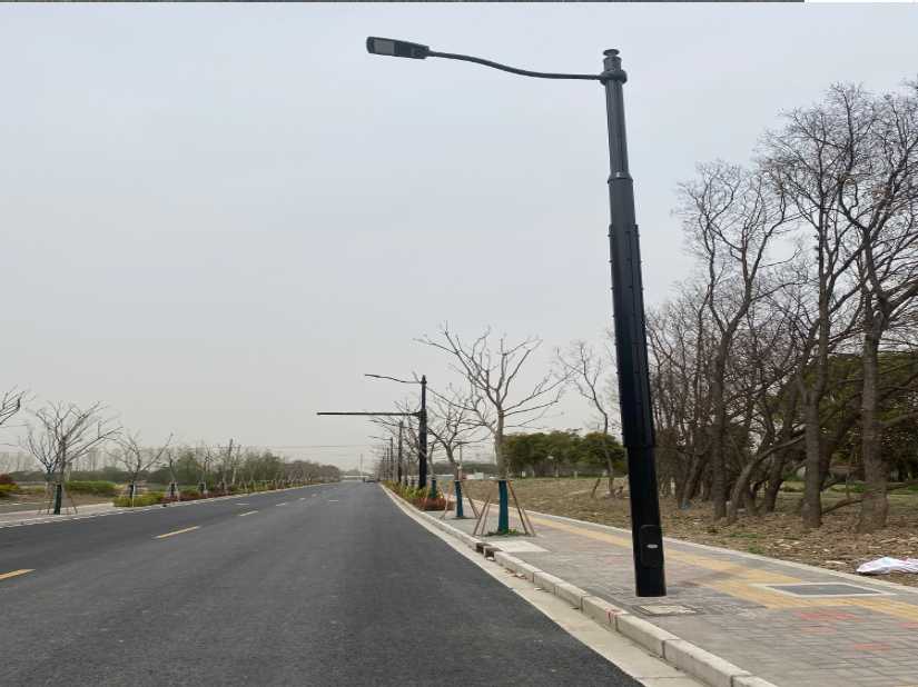 澳门半岛上海综合杆 太阳能路灯工程